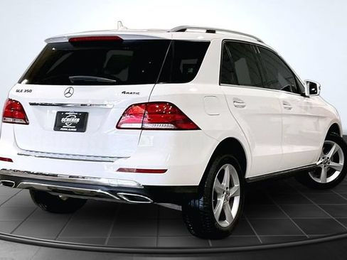 Used 2017 Mercedes-Benz GLE 350 4MATIC image 2