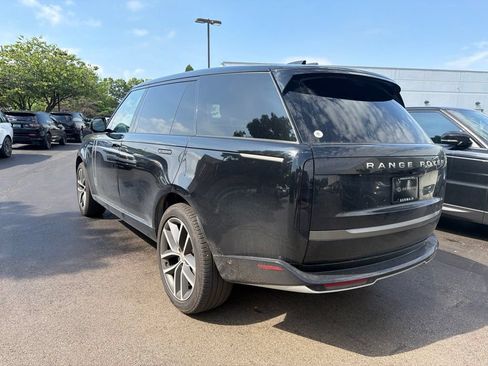 Certified 2025 Land Rover Range Rover Long Wheelbase SE AWD/4WD image 7