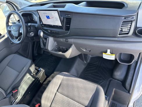 New 2026 Ford Transit 250 148 Medium Roof w/ Exterior Upgrade Package image 28