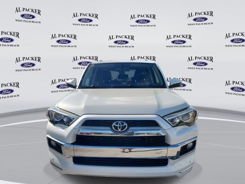 Used 2016 Toyota 4Runner Limited image 8
