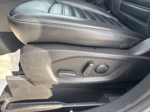 Used 2024 Ford Edge SEL w/ Convenience Package image 22