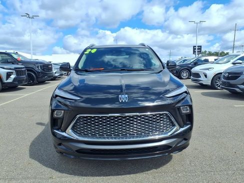 Used 2024 Buick Encore GX Avenir w/ Avenir Convenience Package AWD/4WD image 2