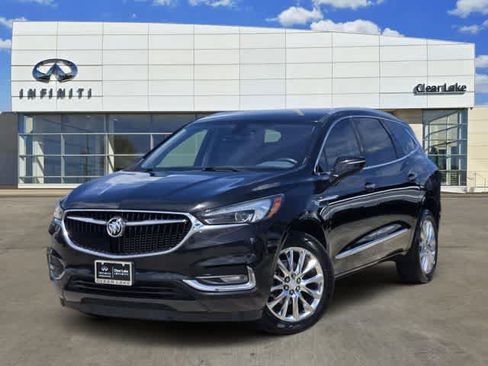 Used 2020 Buick Enclave Essence w/ Sound and Sites Package FWD image 1