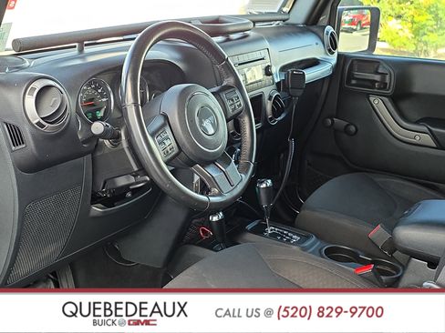Used 2017 Jeep Wrangler Sport AWD/4WD image 11