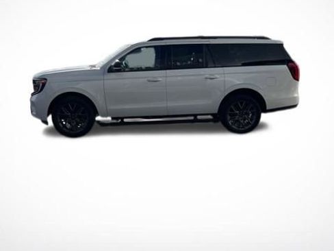 New 2025 Ford Expedition Max Platinum w/ Stealth Performance Package image 3