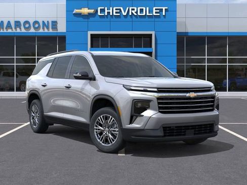New 2026 Chevrolet Traverse LT image 7