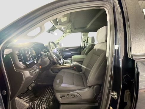 Used 2023 Chevrolet Silverado 1500 RST AWD/4WD image 25