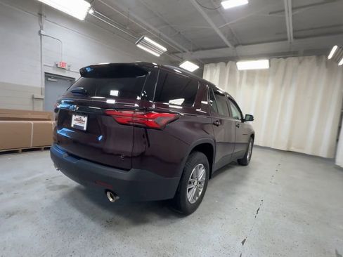 Certified 2023 Chevrolet Traverse LT image 11