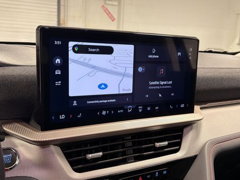 Used 2025 Ford Explorer Active image 23