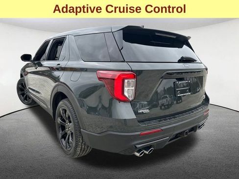 Used 2022 Ford Explorer ST w/ ST Street Pack image 10