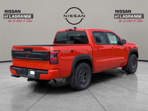 New 2025 Nissan Frontier Pro-X w/ Tow Package image 8