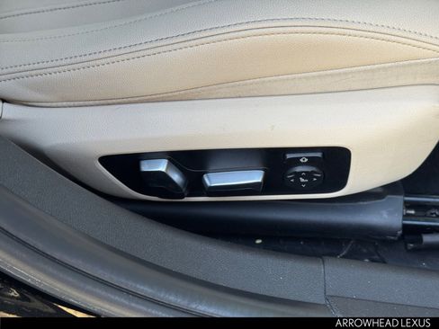 Used 2020 BMW 330i Sedan w/ Convenience Package image 13