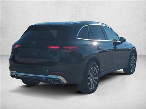 Used 2024 Mercedes-Benz GLC 300 GLC 300 image 5