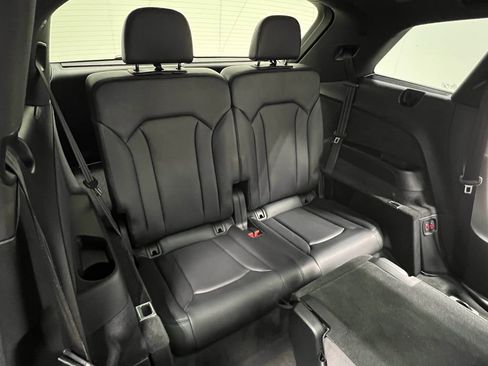 Used 2018 Audi Q7 3.0T Prestige image 37