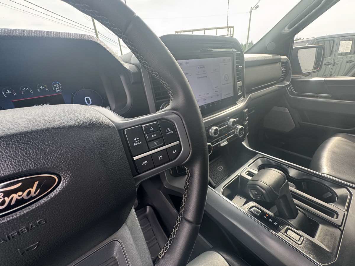 Used 2025 Ford F150 XLT w/ Equipment Group 303A High AWD/4WD image 17