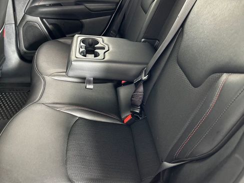Used 2025 Jeep Compass Trailhawk AWD/4WD image 17