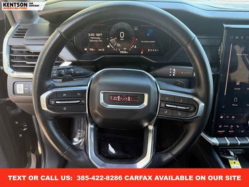 Used 2024 GMC Acadia Elevation image 18