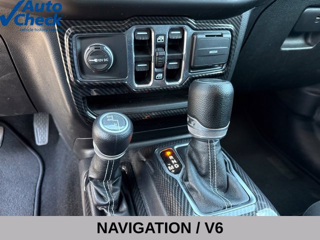 Used 2021 Jeep Wrangler Unlimited Sahara AWD/4WD image 11
