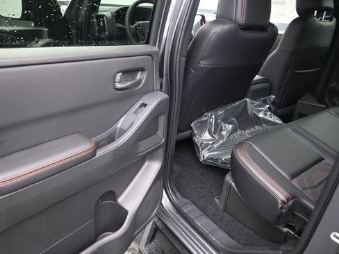 New 2026 Nissan Frontier Pro-X image 17