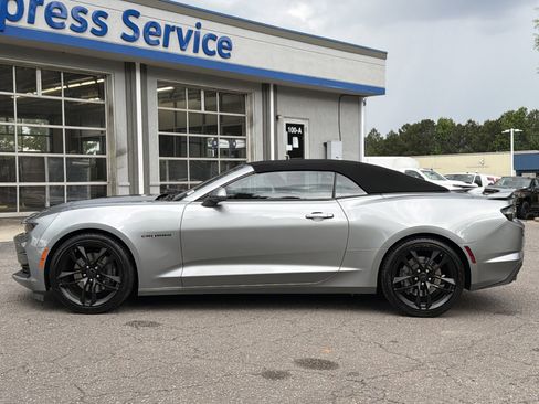 Used 2023 Chevrolet Camaro SS RWD image 9