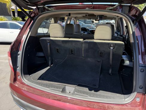 Used 2019 Honda Pilot Touring image 22