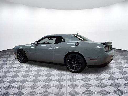 Used 2022 Dodge Challenger R/T Scat Pack w/ Shaker Package image 3