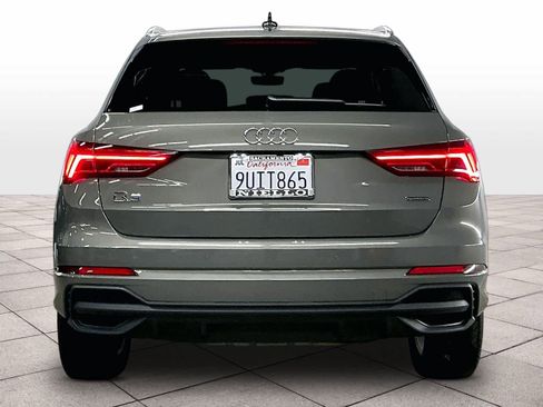 Certified 2025 Audi Q3 2.0T Premium image 6