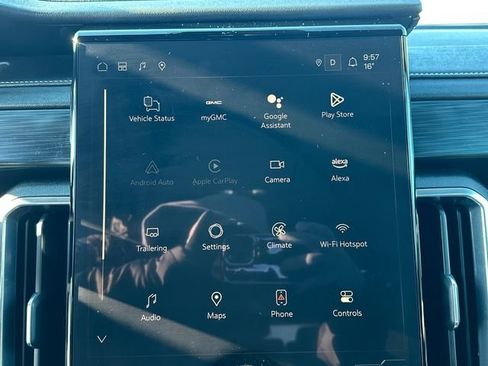 Used 2025 GMC Acadia Elevation image 32