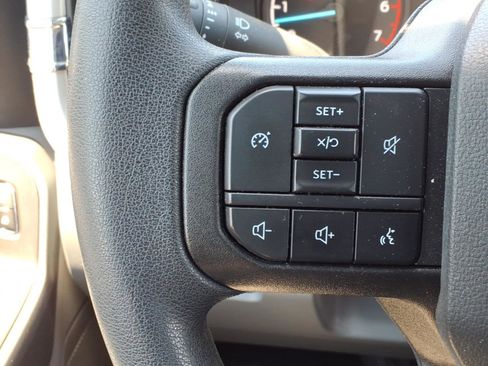 Used 2023 Ford F350 XLT w/ FX4 Off-Road Package AWD/4WD image 9