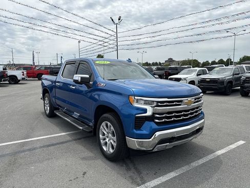 Used 2022 Chevrolet Silverado 1500 LTZ w/ LTZ Premium Package AWD/4WD image 15