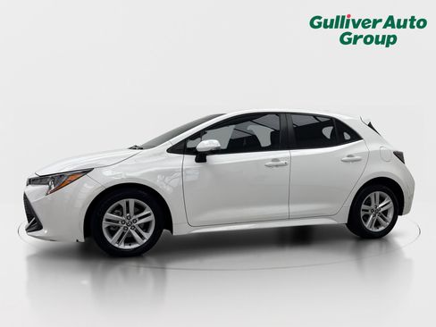 Used 2022 Toyota Corolla SE FWD image 2
