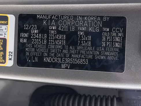 Used 2024 Kia Niro EX Touring FWD image 41