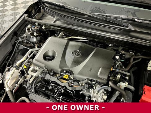 Used 2024 Toyota Camry SE FWD image 30