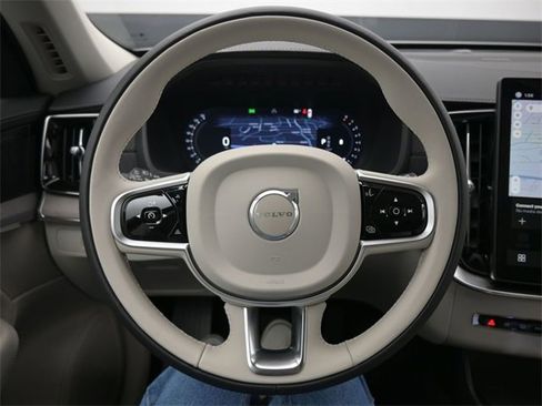 New 2026 Volvo XC90 B6 Ultra image 24