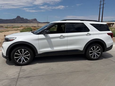 Used 2021 Ford Explorer ST w/ Equipment Group 401A AWD/4WD image 5