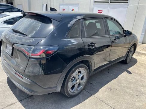 Used 2026 Honda HR-V LX image 4