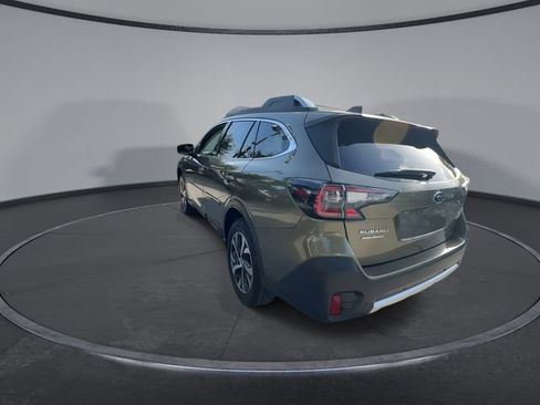 Certified 2022 Subaru Outback Touring AWD/4WD image 6