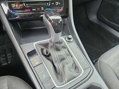 Used 2025 Volkswagen Jetta S FWD image 30