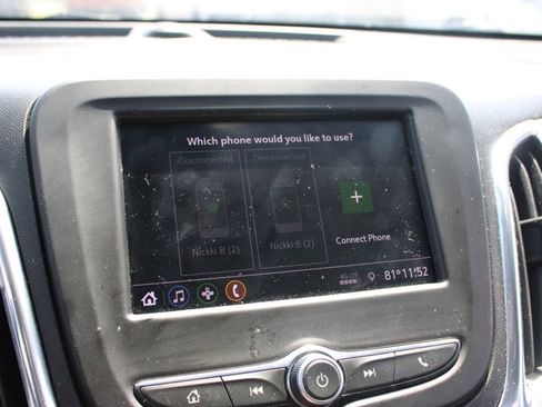 Used 2021 Chevrolet Equinox LT image 30