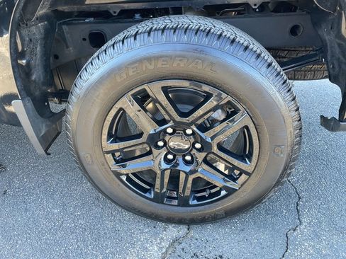 Used 2026 Chevrolet Silverado 1500 Custom w/ Rally Edition image 4