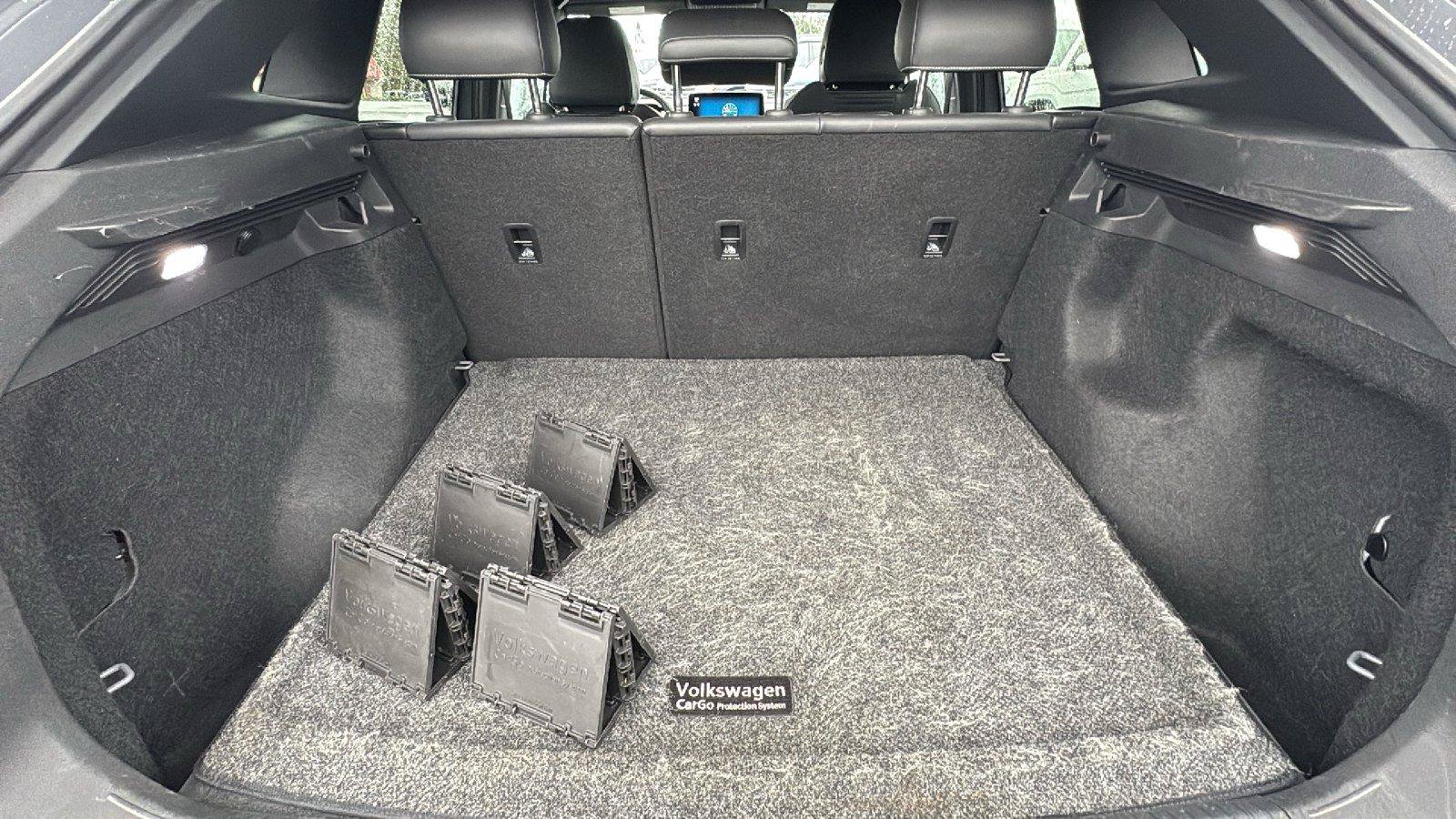 Certified 2023 Volkswagen ID.4 Pro AWD/4WD image 18