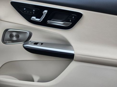 New 2026 Mercedes-Benz GLC 300 4MATIC image 16