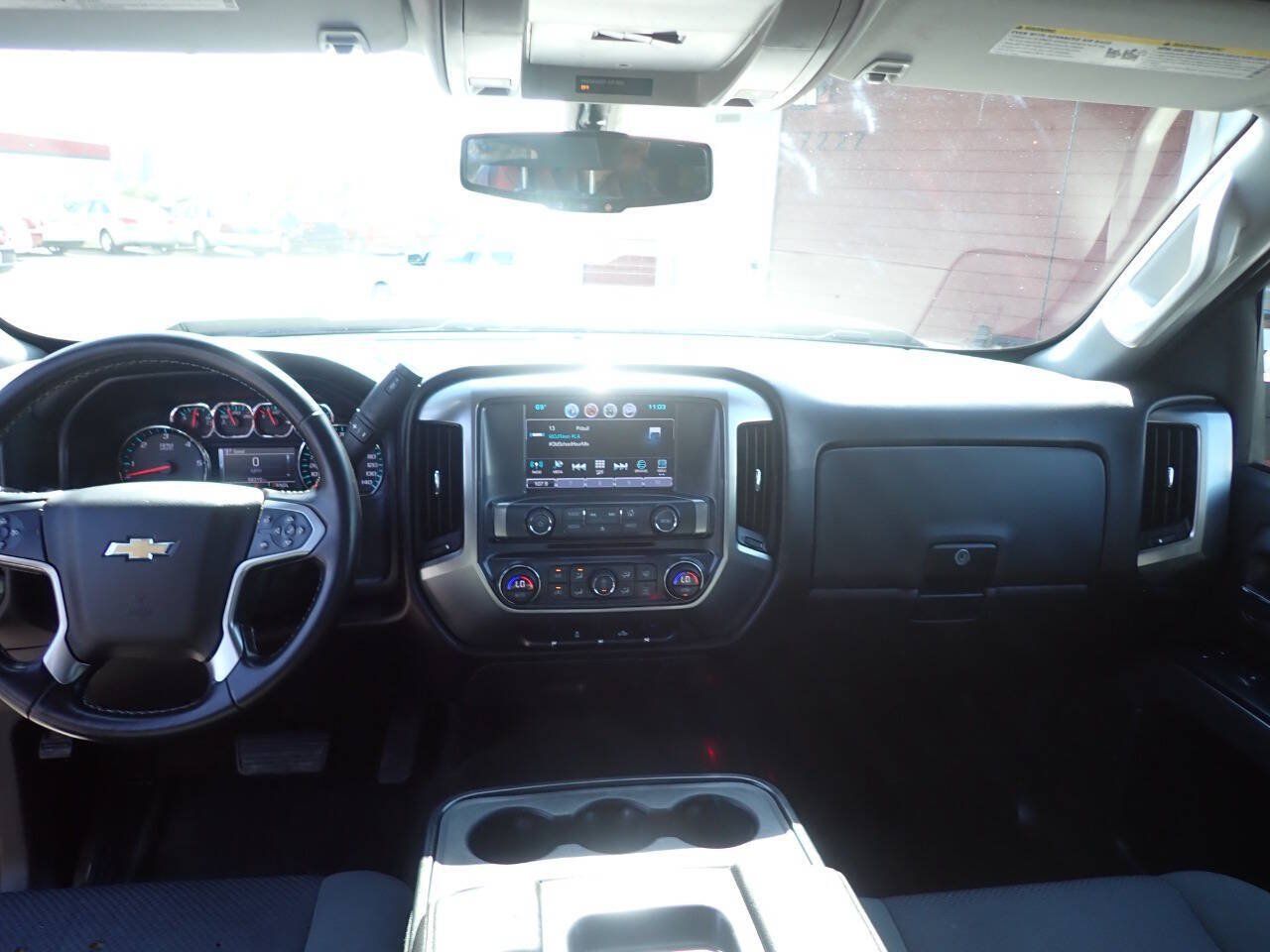 Used 2017 Chevrolet Silverado 1500 LT w/ All Star Edition AWD/4WD image 10