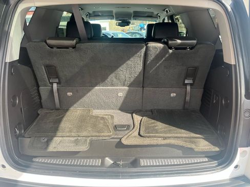 Used 2015 Chevrolet Tahoe LT image 8