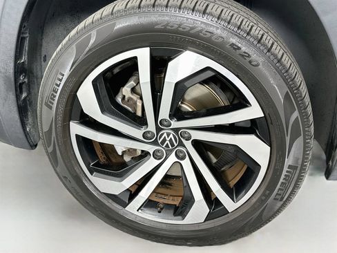 Used 2021 Volkswagen Atlas SEL Premium AWD/4WD image 33