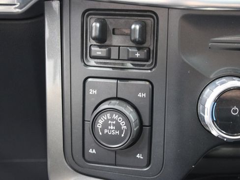 Used 2023 Ford F150 Lariat w/ Equipment Group 502A High AWD/4WD image 59