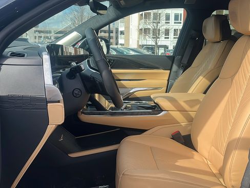 New 2025 Cadillac Escalade IQ Luxury 2 image 10