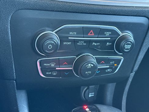 Used 2023 Dodge Charger R/T image 38