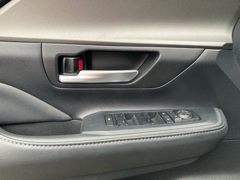 Certified 2024 Toyota Grand Highlander XLE image 11