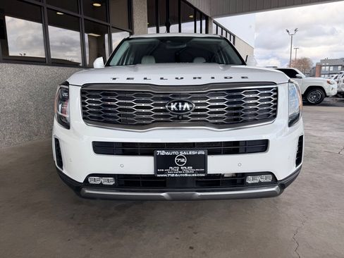 Used 2020 Kia Telluride SX w/ SX Prestige Package image 32